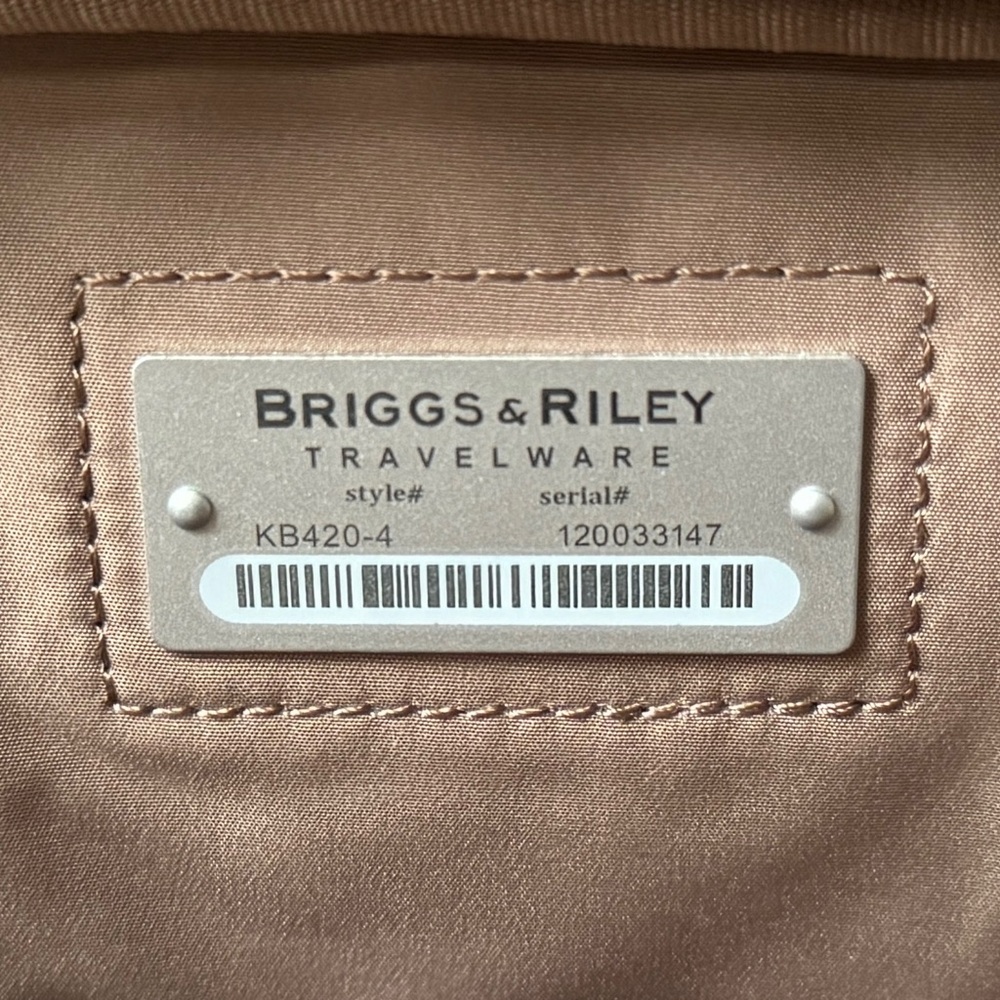 Briggs & Riley Slim Briefcase - Picture 5 of 7